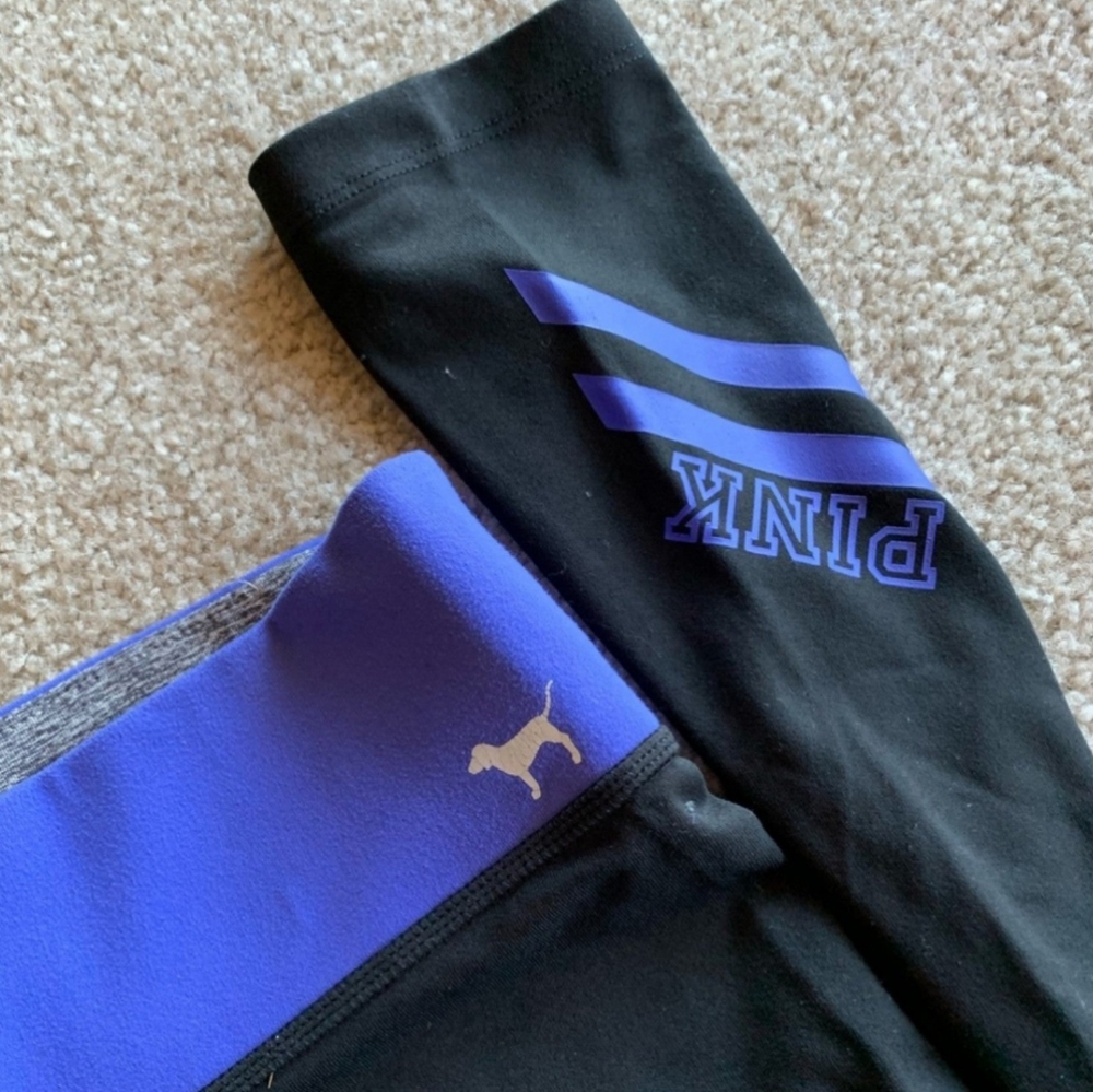 PINK VS reversible yoga leggings like new